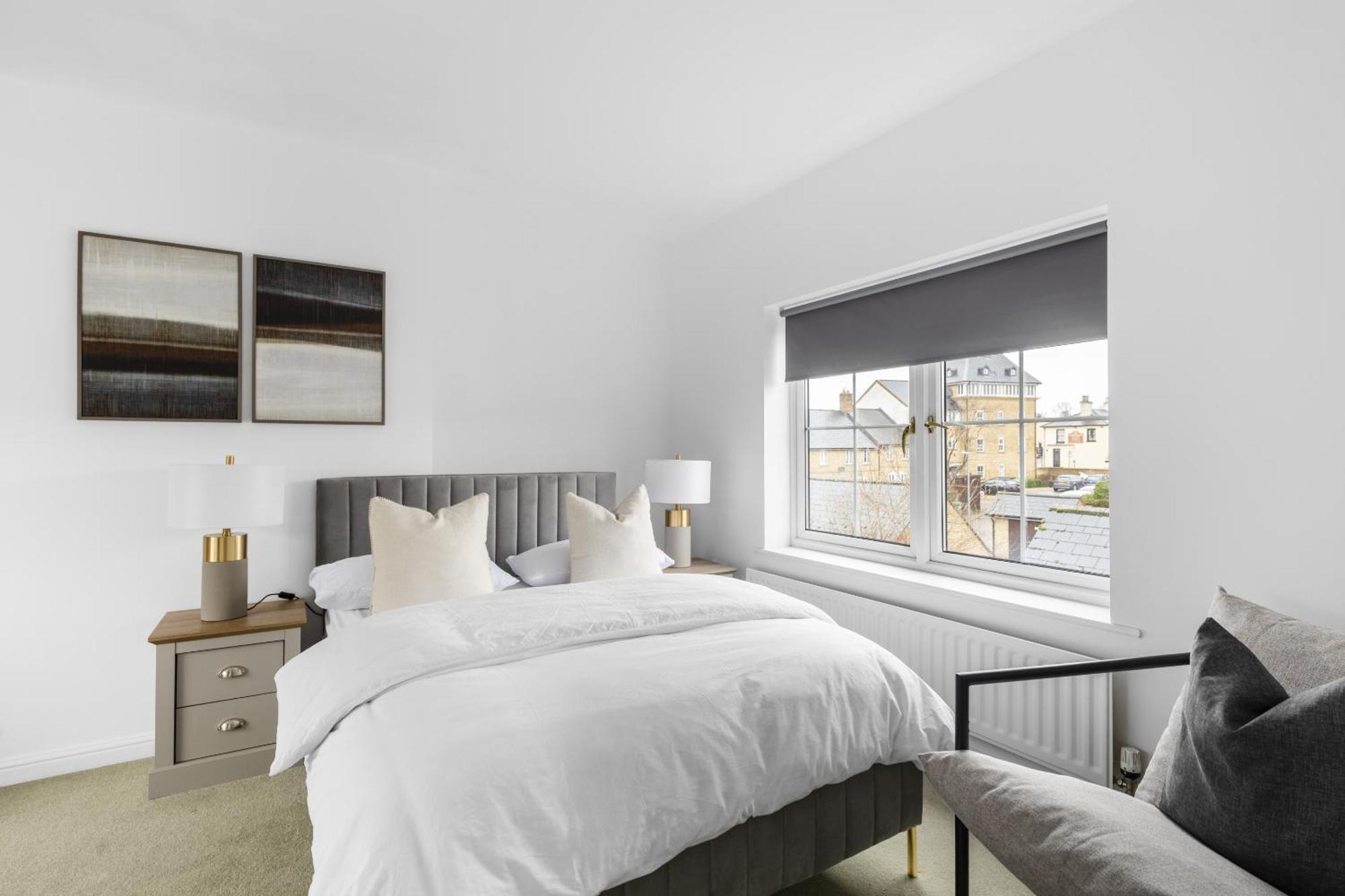 Luxurious 3 Bed House With Free Parking, Close To The Train Station & Town Braintree Exterior photo
